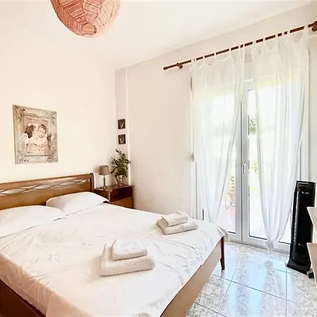 Stelios House 2 Bedrooms 5 Guests Apartamento *